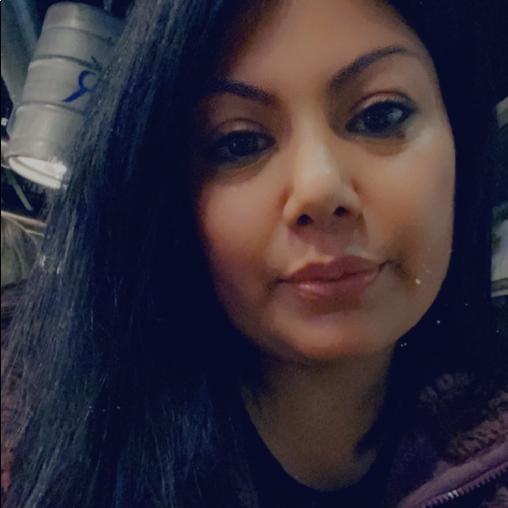 Meet your Posher, Veronica